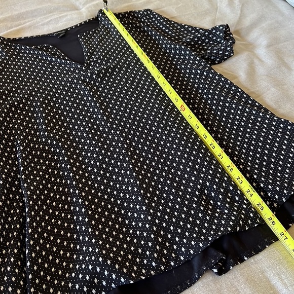 Ann Taylor Blouse - Picture 5 of 11